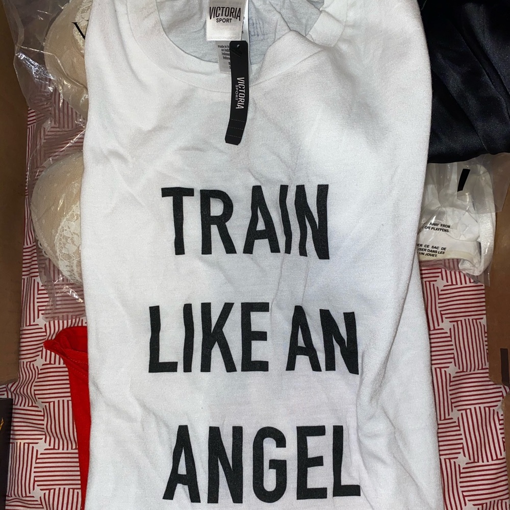 Victoria’s Secret sport white graphic tee